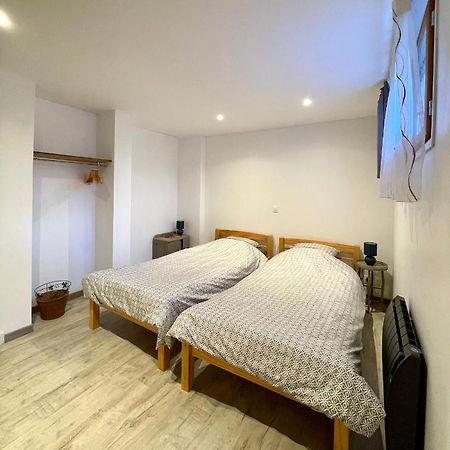 Le Petit Chalus Grand Gite Forcalquier Exterior photo